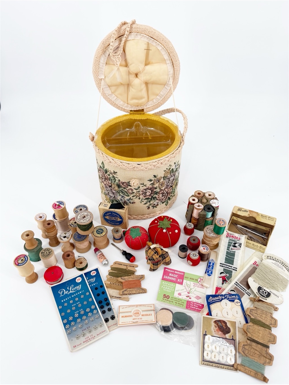 Vintage Tapestry Sewing Basket Full of Vintage Sewing Supplies - Picture 1 of 13